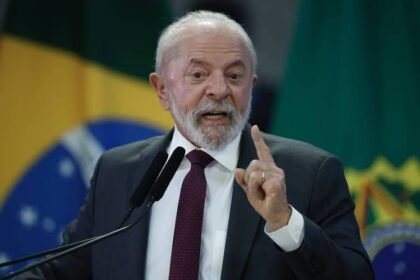 CANDIDATO QUE ESTÁ NO 2° TURNO EM PORTUGAL JÁ FALOU EM “PRENDER LULA” CANDIDATO QUE ESTÁ NO 2° TURNO EM PORTUGAL JÁ FALOU EM “PRENDER LULA”