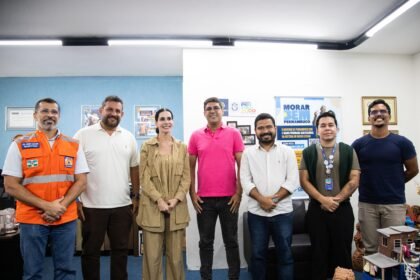 Diego Cabral anuncia que primeira e maior obra de contenção de encostas da história de Camaragibe, orçada em mais de R$ 50 milhões, deve começar até o mês de maio Diego Cabral anuncia que primeira e maior obra de contenção de encostas da história de Camaragibe, orçada em mais de R$ 50 milhões, deve começar até o mês de maio