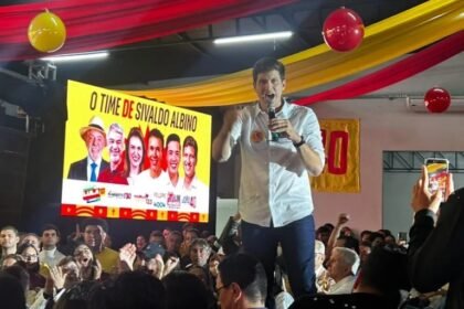 João Campos defende fortalecimento do Festival de Inverno de Garanhuns e promete parceria com o Estado