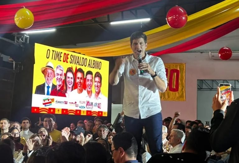 João Campos defende fortalecimento do Festival de Inverno de Garanhuns e promete parceria com o Estado João Campos defende fortalecimento do Festival de Inverno de Garanhuns e promete parceria com o Estado
