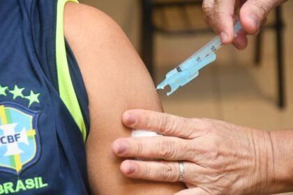 Camaragibe registra um dos maiores avanços de Pernambuco na cobertura da vacina Meningocócica C